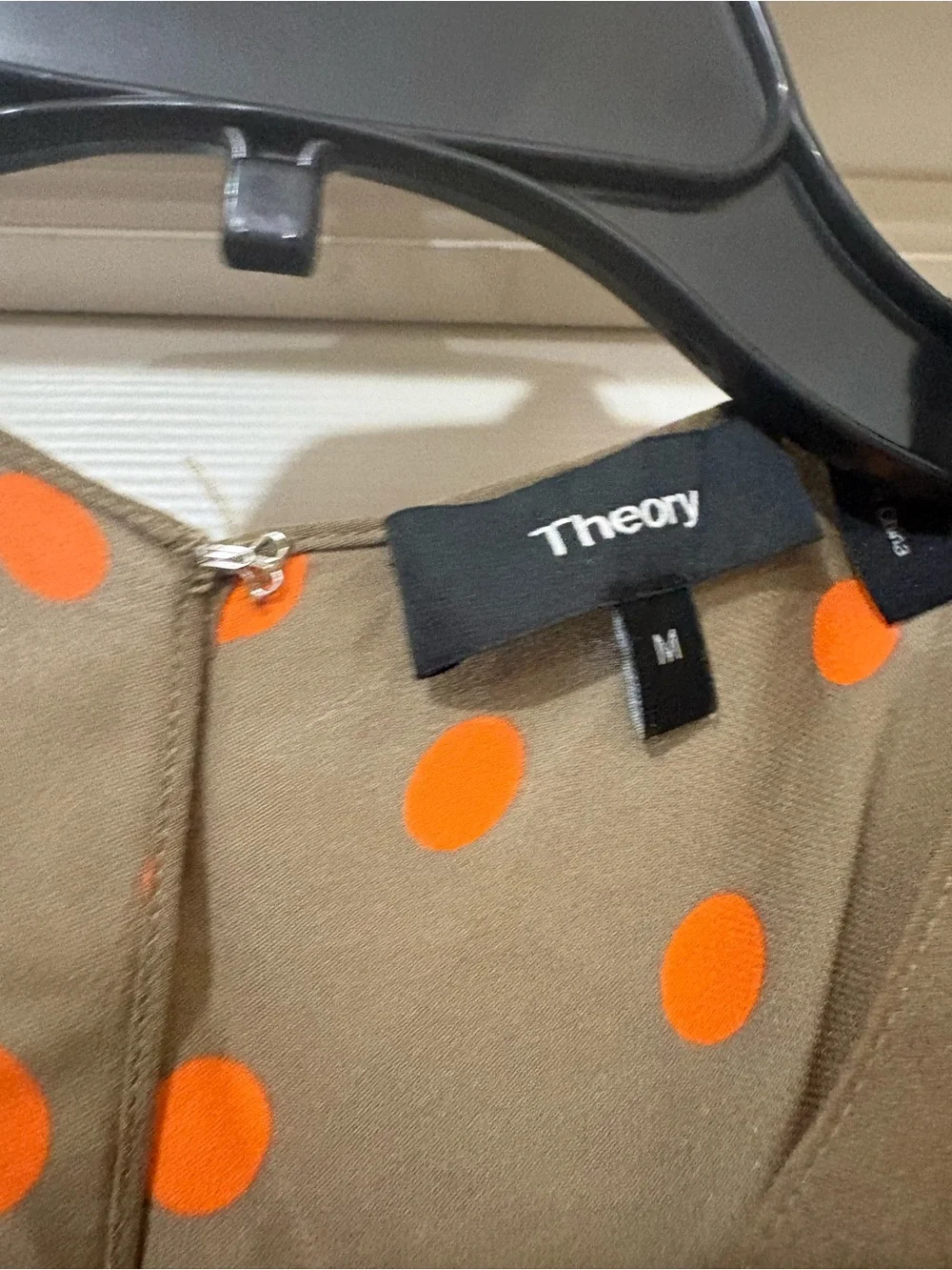 Theory silk pants and top set - Picture 2 of 6